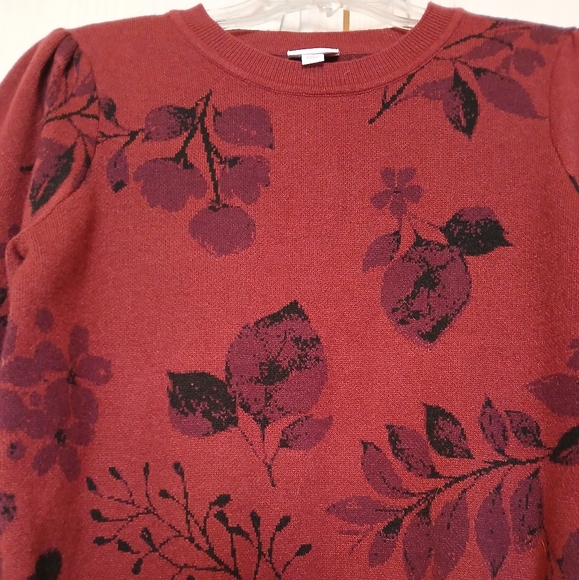 LuLaroe Piper Balloon Sleeve Burgundy Leaf Pattern Pullover Sweater - S - Picture 3 of 7